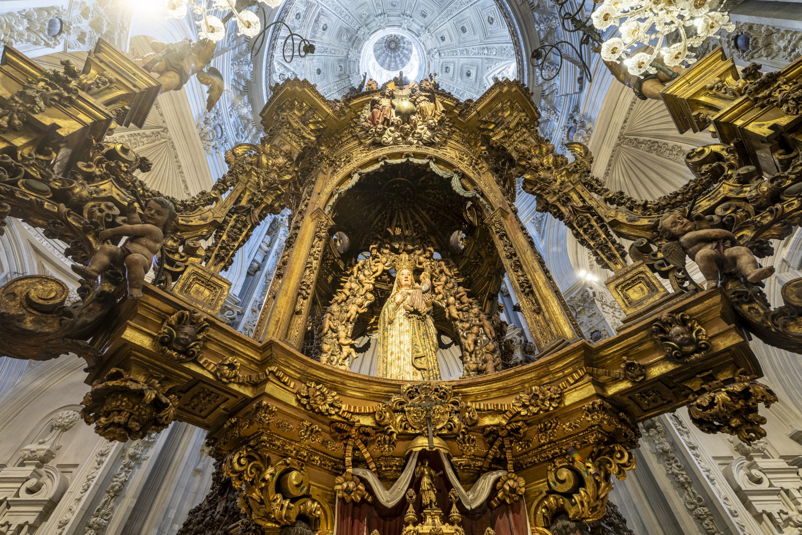 Detalle de la capilla de la Virgen